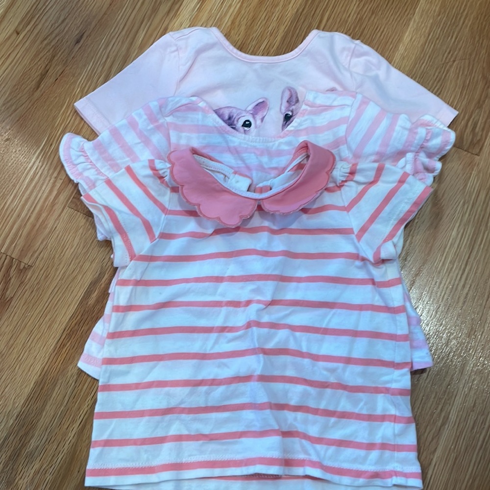 Little girl short sleeve shirts. EUC. 12-18 months.